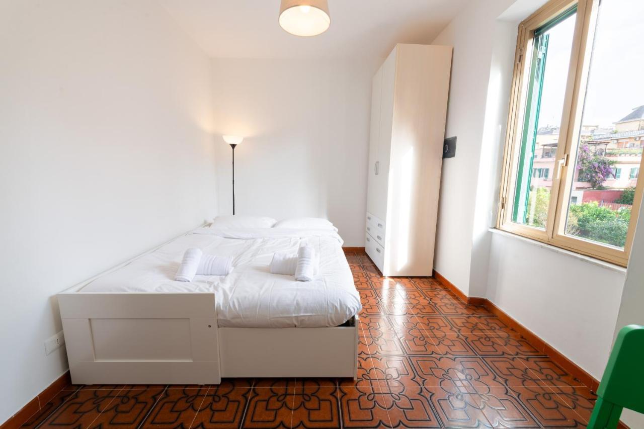 Casa Di Marianna E Vittorio Al Gemelli Leilighet Roma Eksteriør bilde